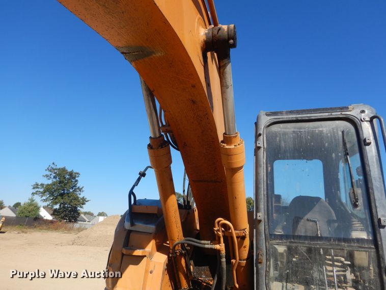 image for item DH5216 2004 Case CX135SR  excavator