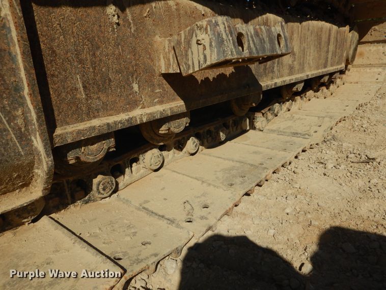 image for item DH5216 2004 Case CX135SR  excavator