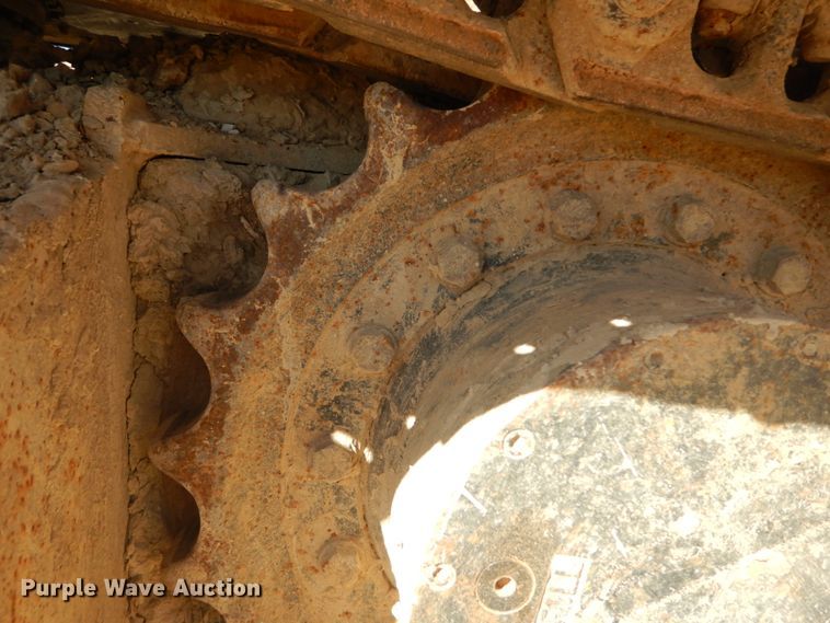 image for item DH5216 2004 Case CX135SR  excavator