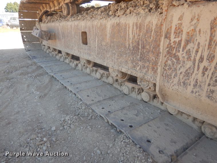 image for item DH5216 2004 Case CX135SR  excavator