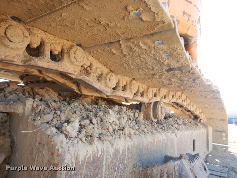 image for item DH5216 2004 Case CX135SR  excavator