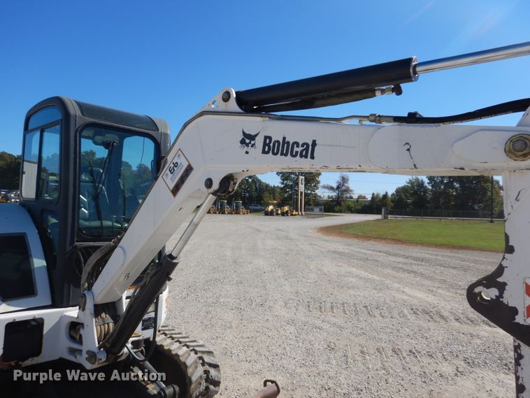 image for item DH5217 2006 Bobcat 430  mini excavator