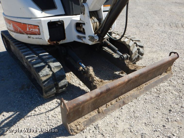 image for item DH5217 2006 Bobcat 430  mini excavator