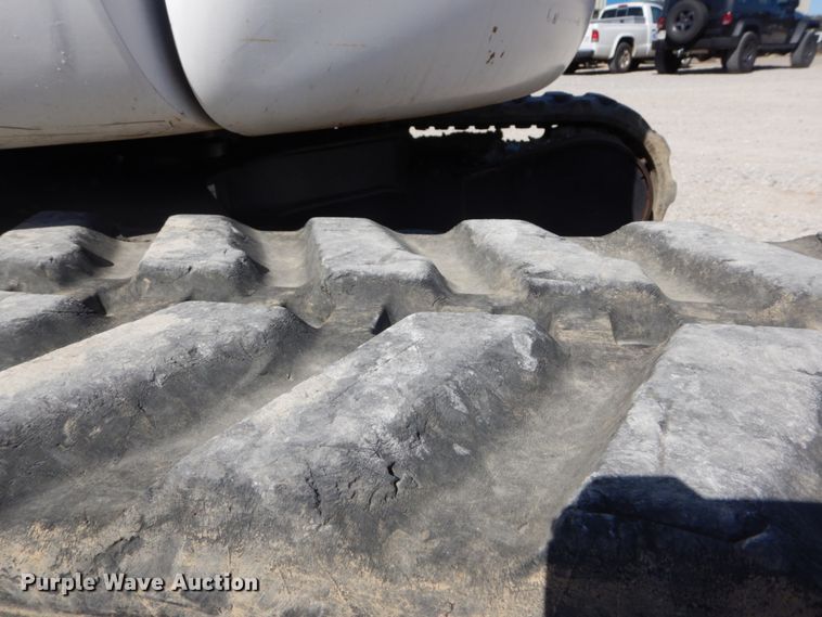 image for item DH5217 2006 Bobcat 430  mini excavator