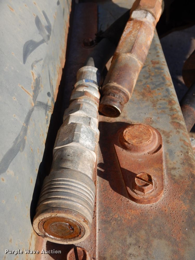 image for item DH6679 Erskine 7'W skid steer broom