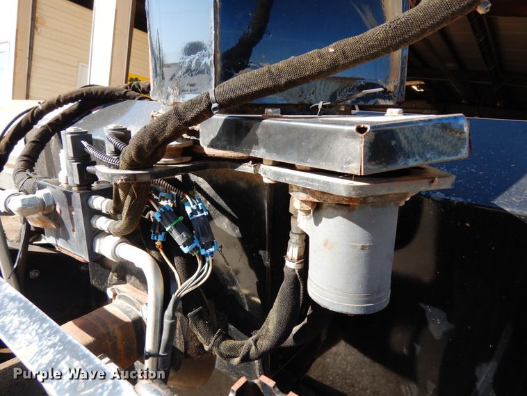 image for item DH6680 72"W skid steer snow blower