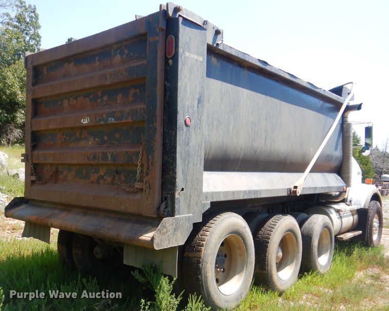 image for item DI0387 2007 Kenworth T800  dump truck