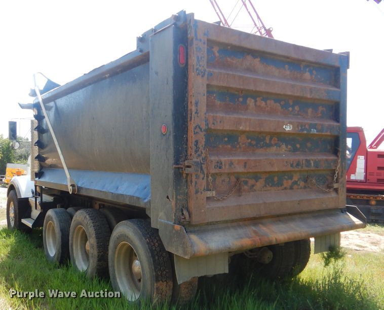 image for item DI0387 2007 Kenworth T800  dump truck
