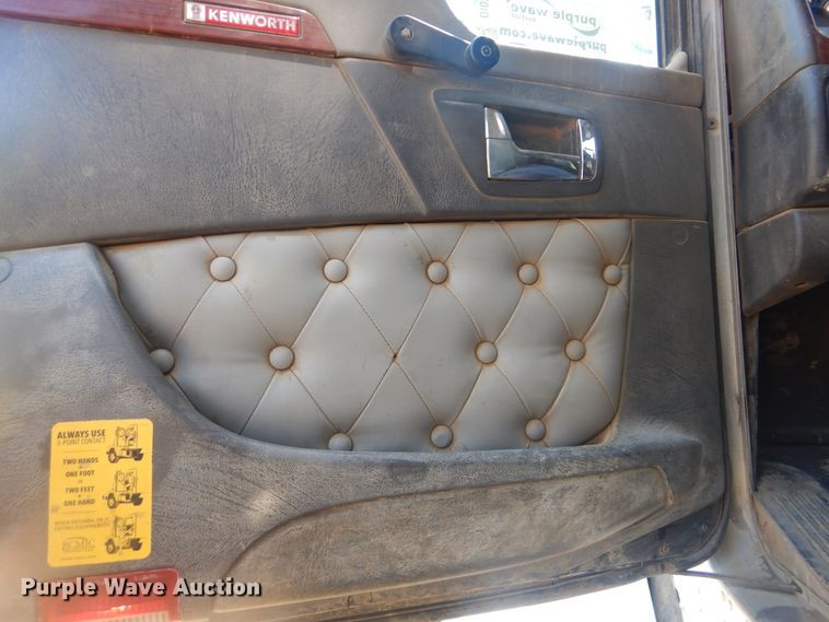 image for item DI0387 2007 Kenworth T800  dump truck