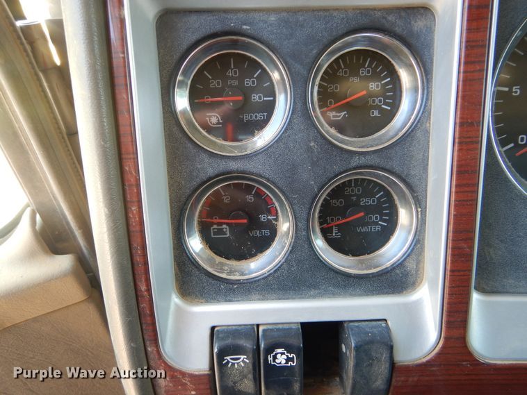 image for item DI0387 2007 Kenworth T800  dump truck