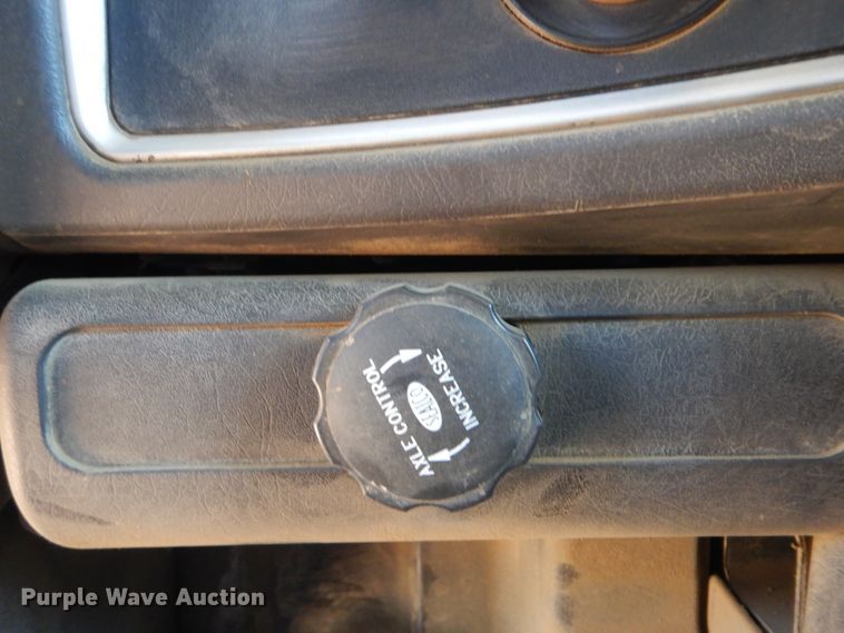 image for item DI0387 2007 Kenworth T800  dump truck