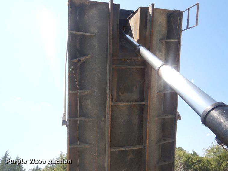 image for item DI0387 2007 Kenworth T800  dump truck