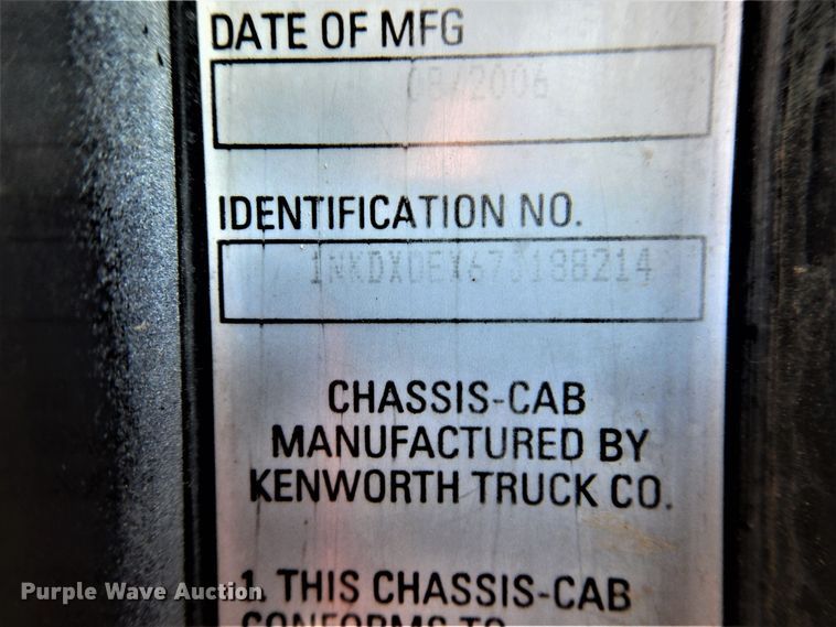 image for item DI0387 2007 Kenworth T800  dump truck