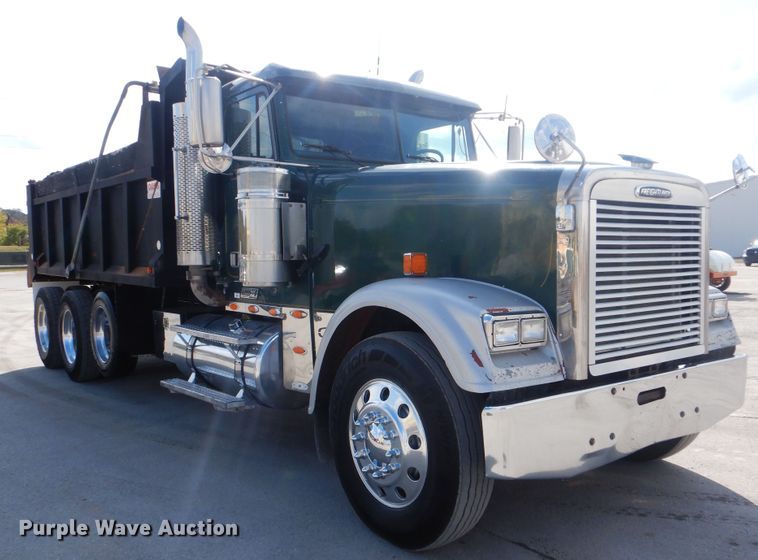 image for item DI0476 2007 Freightliner FLD  dump truck