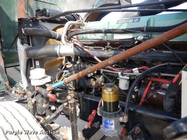 image for item DI0476 2007 Freightliner FLD  dump truck