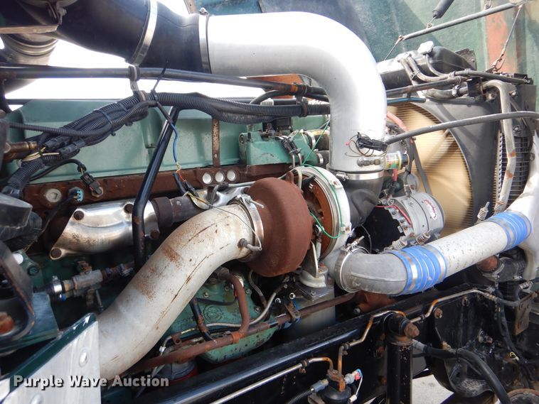 image for item DI0476 2007 Freightliner FLD  dump truck