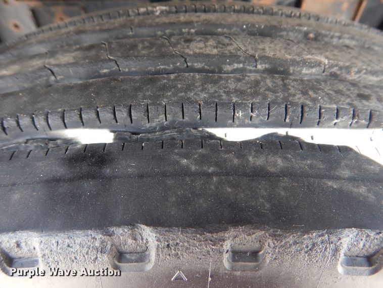 image for item DI0476 2007 Freightliner FLD  dump truck