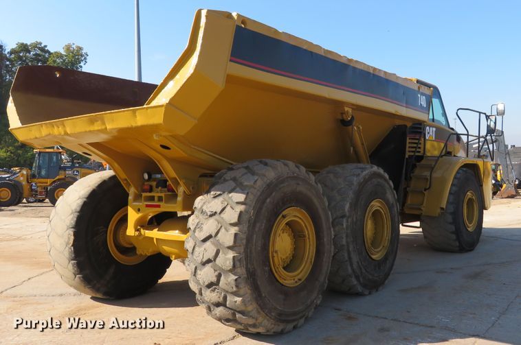 image for item DI3769 2006 Caterpillar 740  haul truck