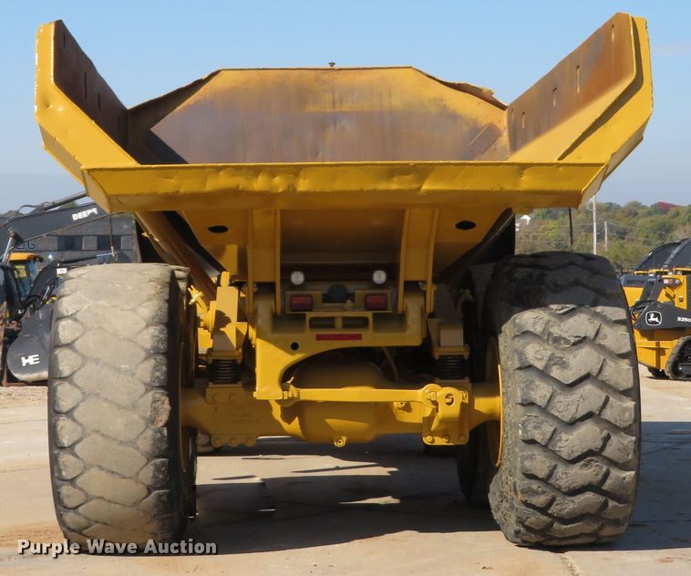 image for item DI3769 2006 Caterpillar 740  haul truck