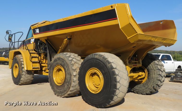image for item DI3769 2006 Caterpillar 740  haul truck