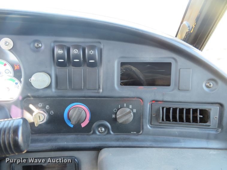 image for item DI3769 2006 Caterpillar 740  haul truck