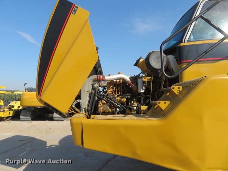 image for item DI3769 2006 Caterpillar 740  haul truck