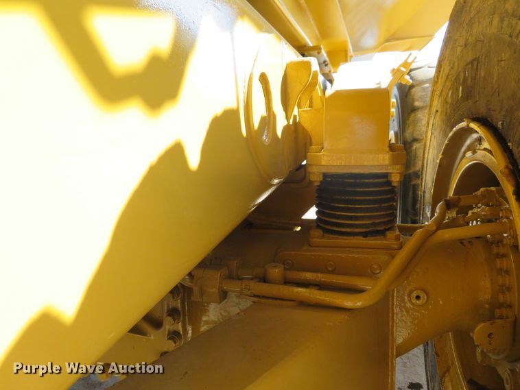 image for item DI3769 2006 Caterpillar 740  haul truck