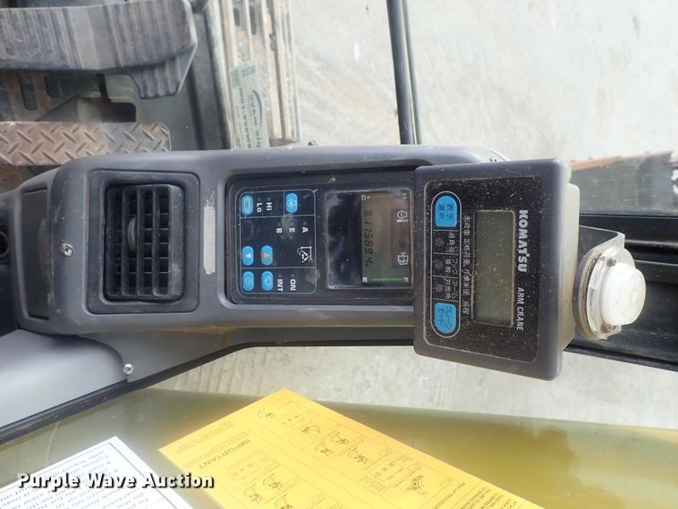 image for item DI7258 2001 Komatsu PC228US-3  excavator