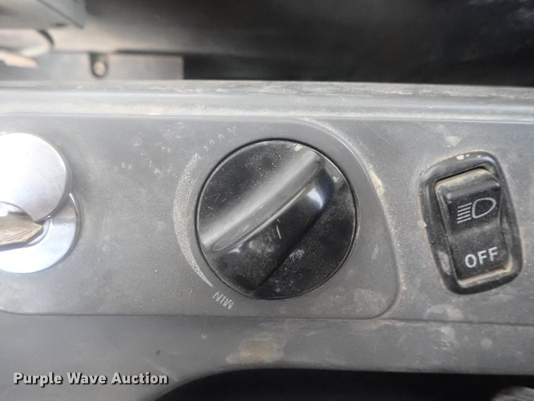 image for item DI7258 2001 Komatsu PC228US-3  excavator