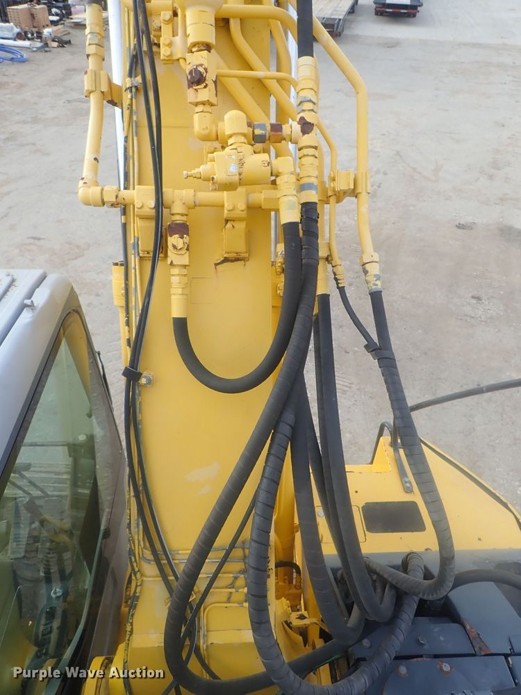 image for item DI7258 2001 Komatsu PC228US-3  excavator