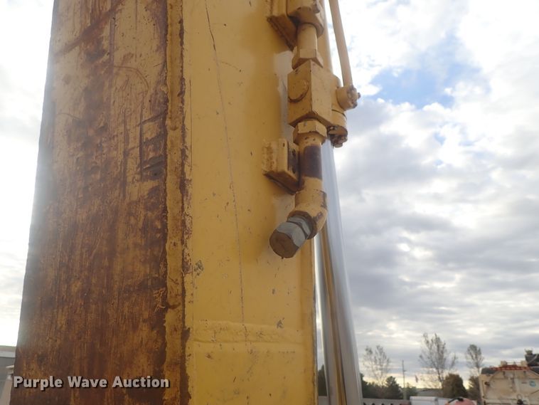 image for item DI7258 2001 Komatsu PC228US-3  excavator