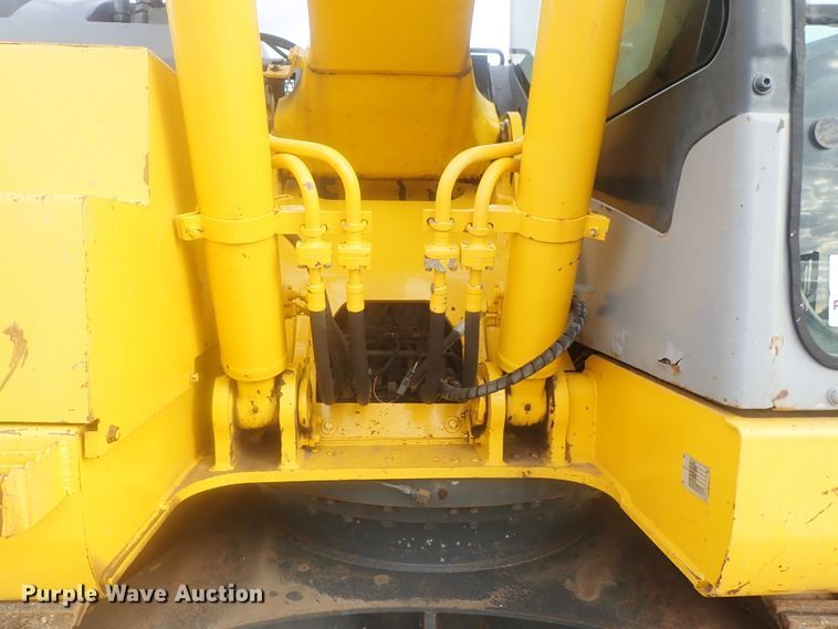 image for item DI7258 2001 Komatsu PC228US-3  excavator