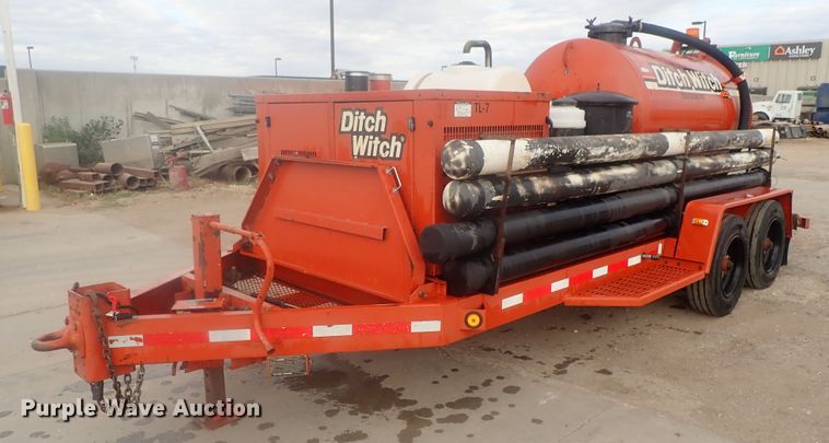 image for item DI7259 2007 Ditch Witch FX30 vacuum excavator