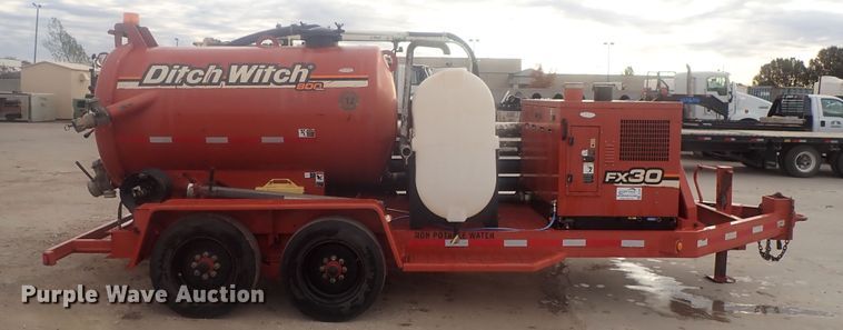 image for item DI7259 2007 Ditch Witch FX30 vacuum excavator
