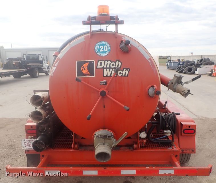 image for item DI7259 2007 Ditch Witch FX30 vacuum excavator
