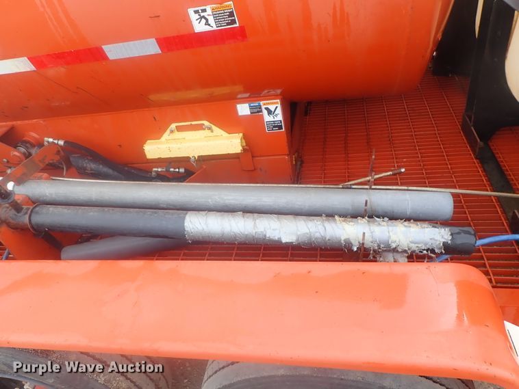 image for item DI7259 2007 Ditch Witch FX30 vacuum excavator