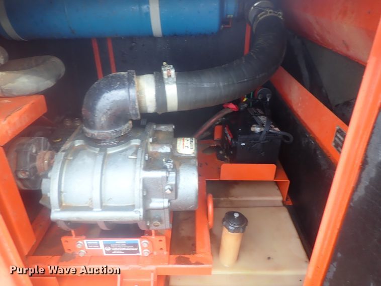 image for item DI7259 2007 Ditch Witch FX30 vacuum excavator