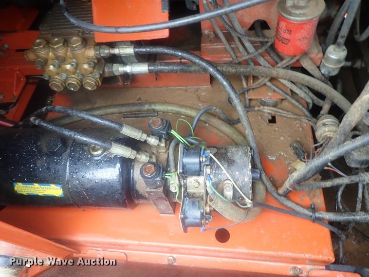 image for item DI7259 2007 Ditch Witch FX30 vacuum excavator