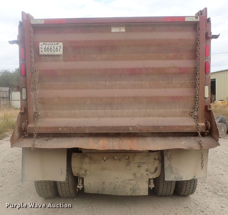 image for item DI7260 1996 Mack CH613  dump truck