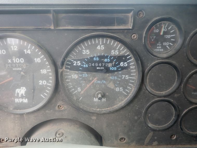 image for item DI7260 1996 Mack CH613  dump truck