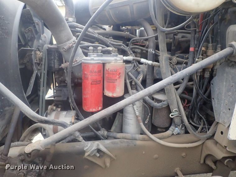 image for item DI7260 1996 Mack CH613  dump truck