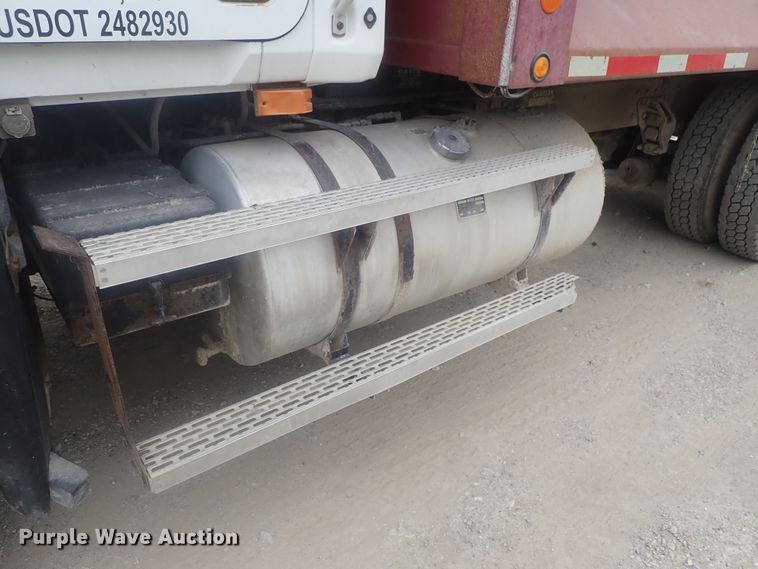 image for item DI7260 1996 Mack CH613  dump truck