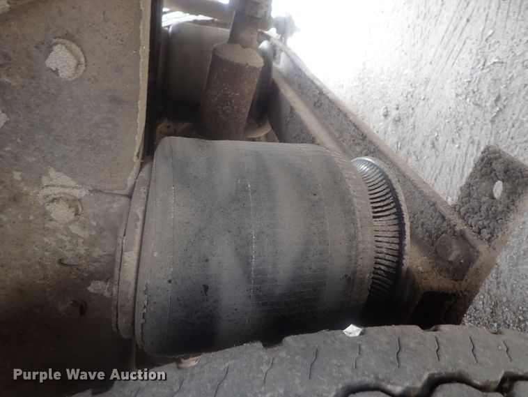 image for item DI7260 1996 Mack CH613  dump truck