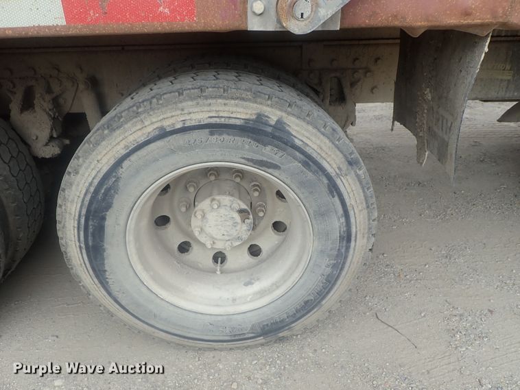 image for item DI7260 1996 Mack CH613  dump truck