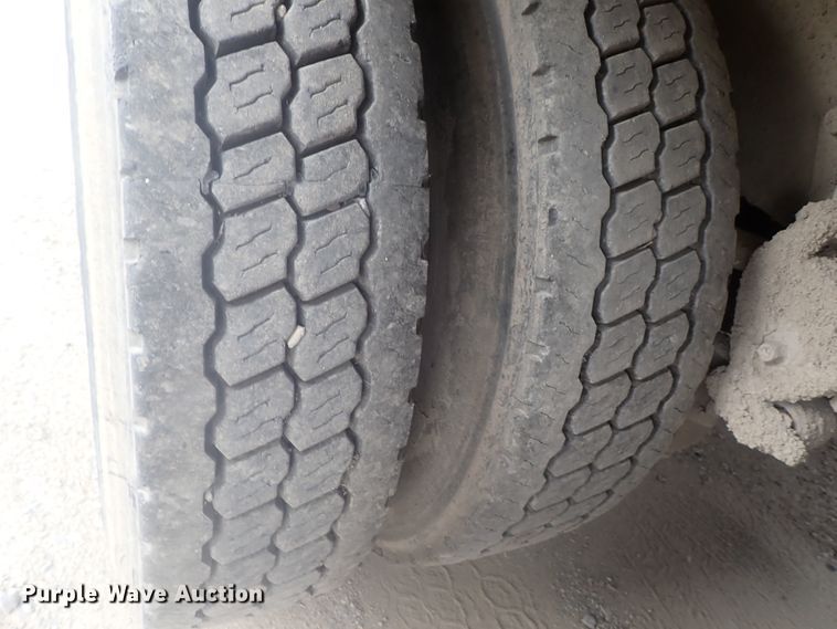 image for item DI7260 1996 Mack CH613  dump truck