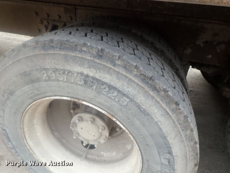 image for item DI7260 1996 Mack CH613  dump truck