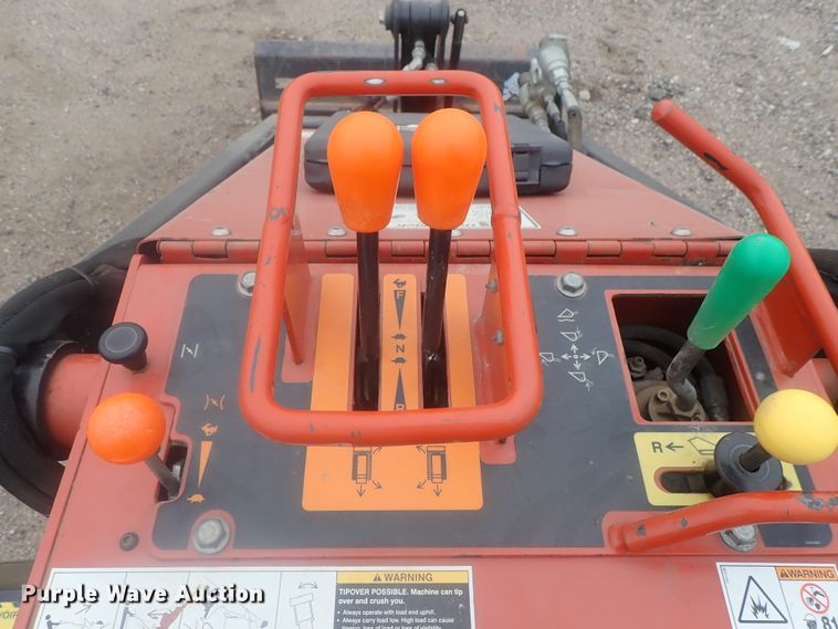 image for item DI7264 2011 Ditch Witch SK350  compact utility loader