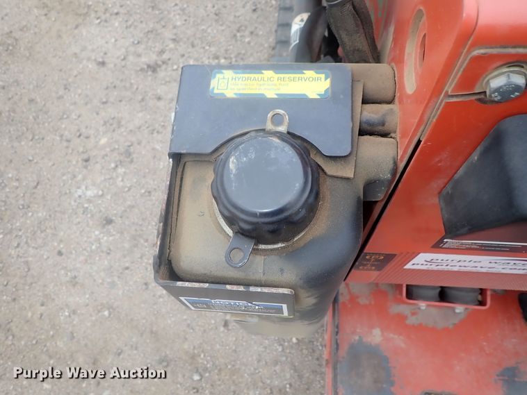 image for item DI7264 2011 Ditch Witch SK350  compact utility loader