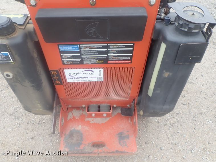 image for item DI7264 2011 Ditch Witch SK350  compact utility loader