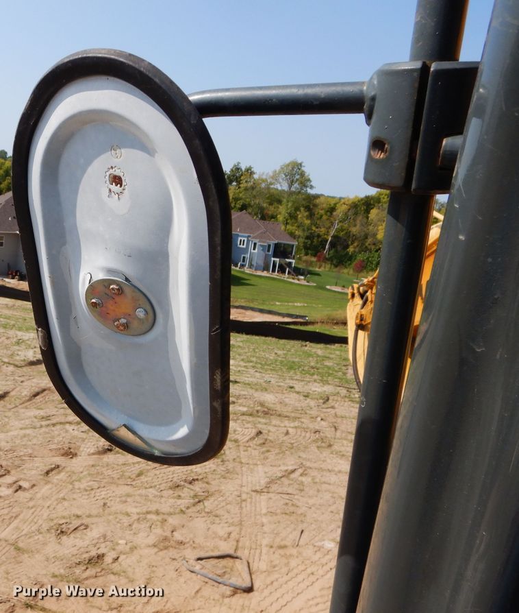 image for item DI8306 2000 Komatsu PC220LC-6  excavator